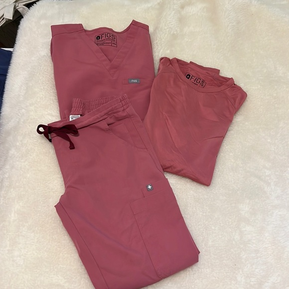 Figs Other Fig Scrub Set In Pink With Salta Performance Underscrub